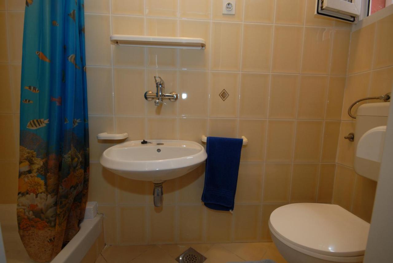 Apartments And Rooms With A Swimming Pool Kali, Ugljan - 14083 Exterior foto